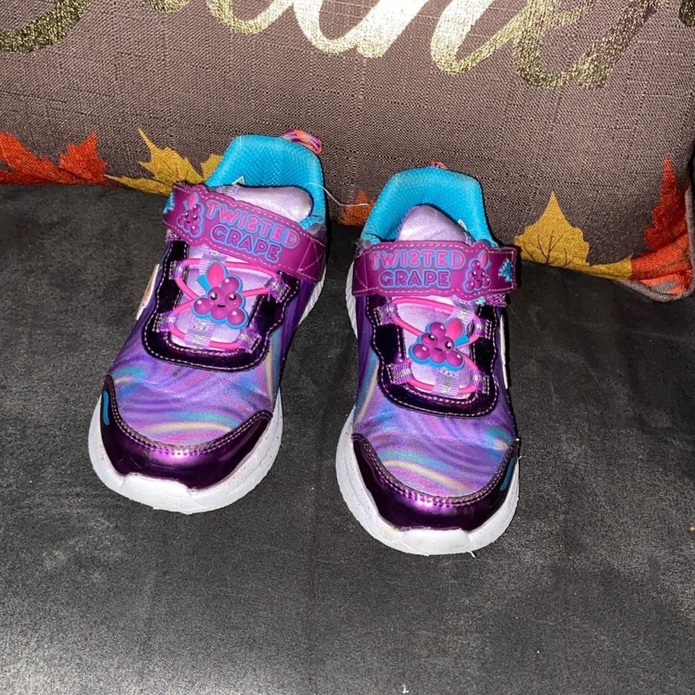 Toddler Girls Sketchers Size 10